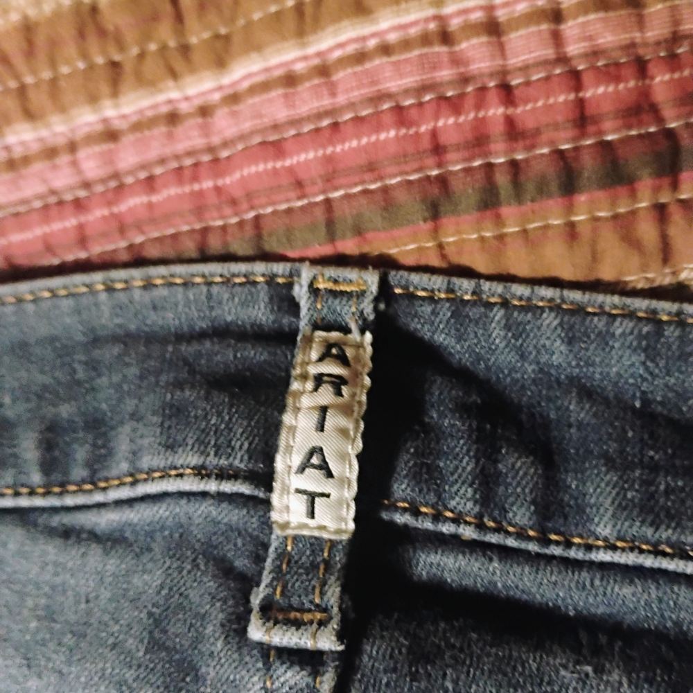 Ariat jeans - Picture 5 of 6